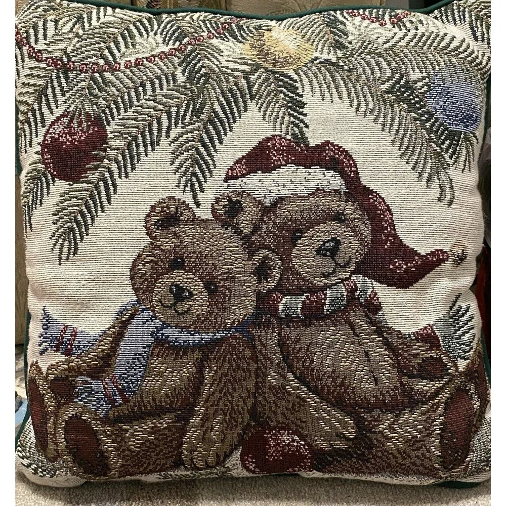 Hallmark Teddy Bears Riverdale Square Christmas Holiday Tapestry Pillow Vintage